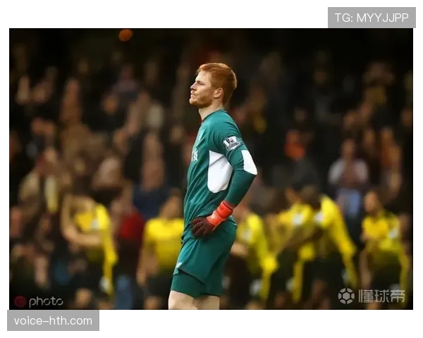 范戴克手术后恢复状态明显提升,力争尽快回归赛场展现实力 范戴克手术后恢复状态明显提升,力争尽快回归赛场展现实力